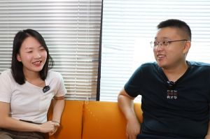 天行足球_天行（中国）人力资源教你面试技巧：简历上放什么照片好