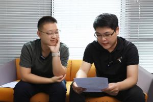 天行足球_天行（中国）人力资源HR点评：年薪百万的简历