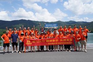 天行足球_天行（中国）天行足球_天行（中国）管理层季度培训总结会议&团建活动欢乐举行
